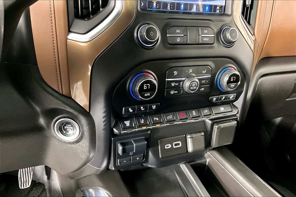Used 2021 White Chevrolet High Country image 15