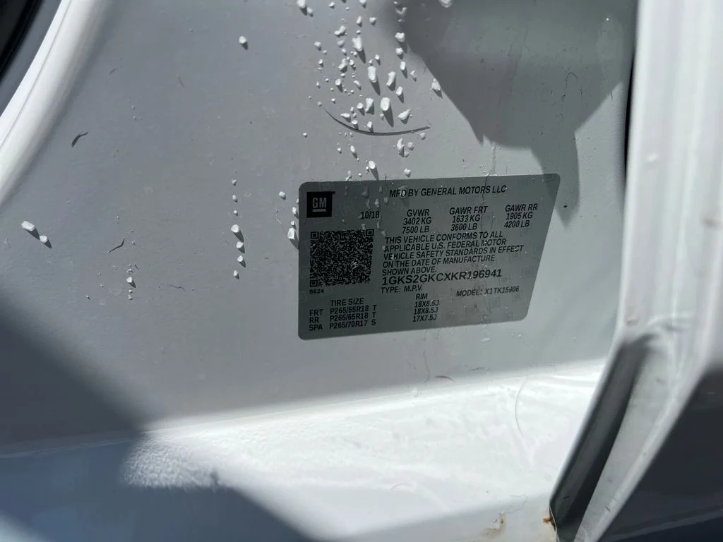 Used 2019 White GMC SLT image 45