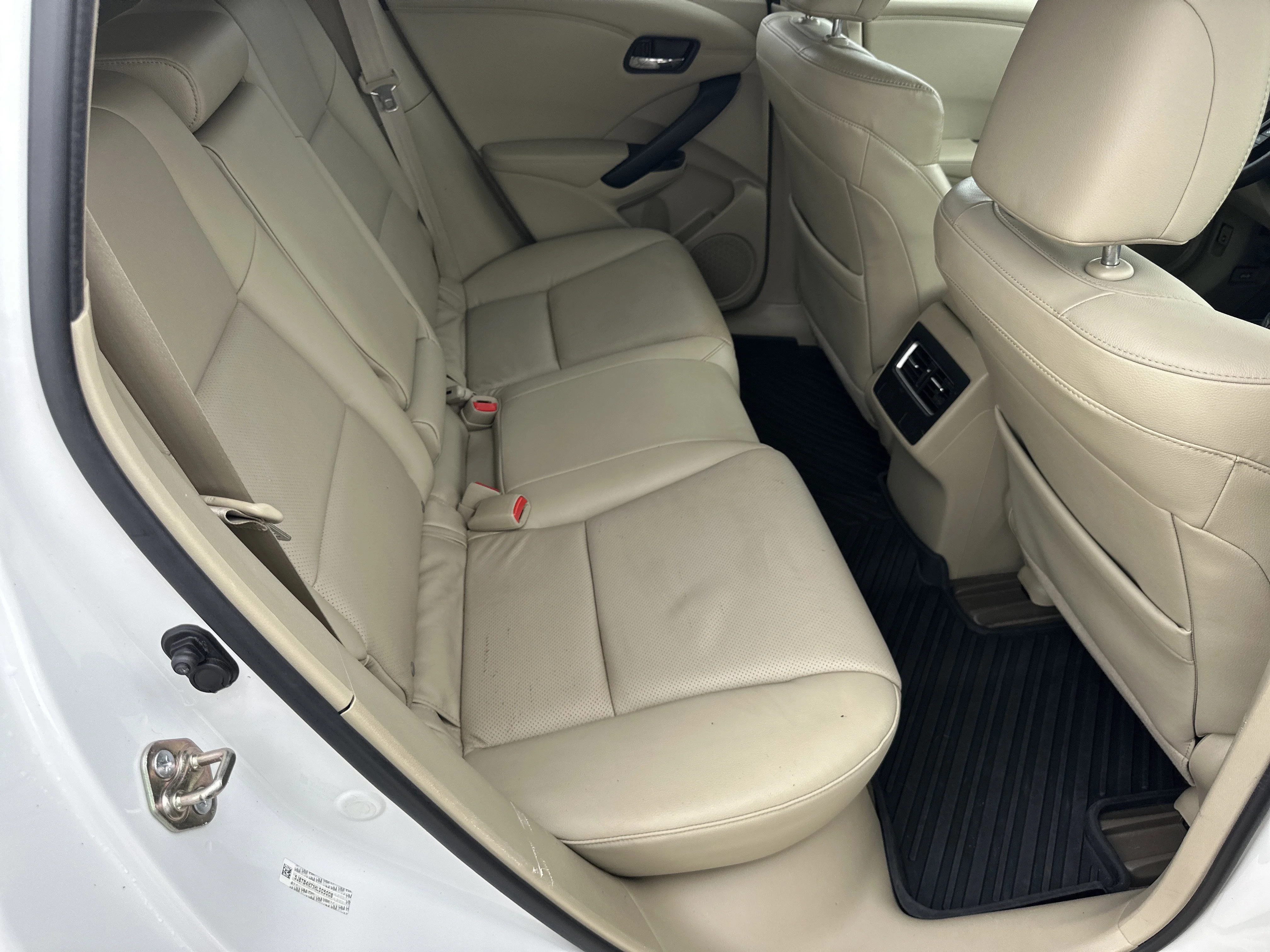 Used 2017 White Diamond Pearl Acura Advance Package image 17