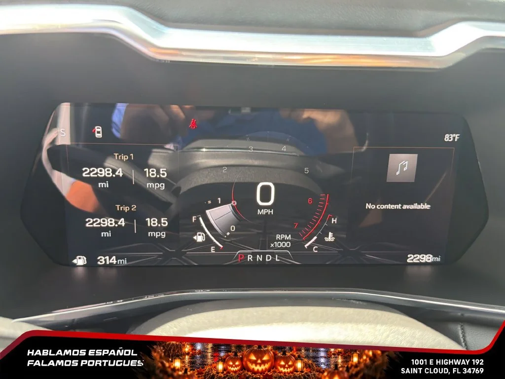 New 2026 Summit White GMC Elevation image 18