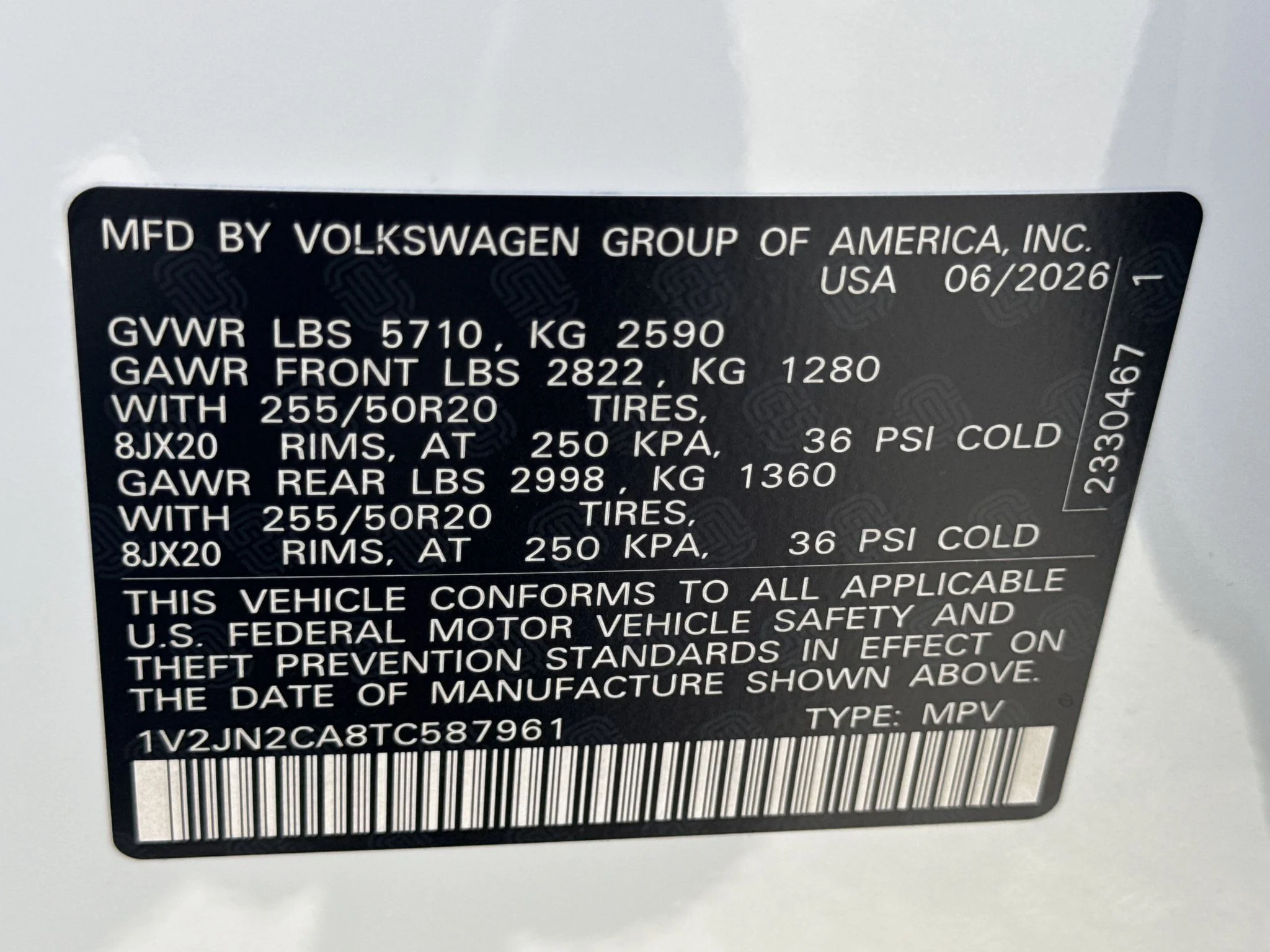 New 2026 Opal White Pearl Volkswagen 2.0T SE w/Technology image 35