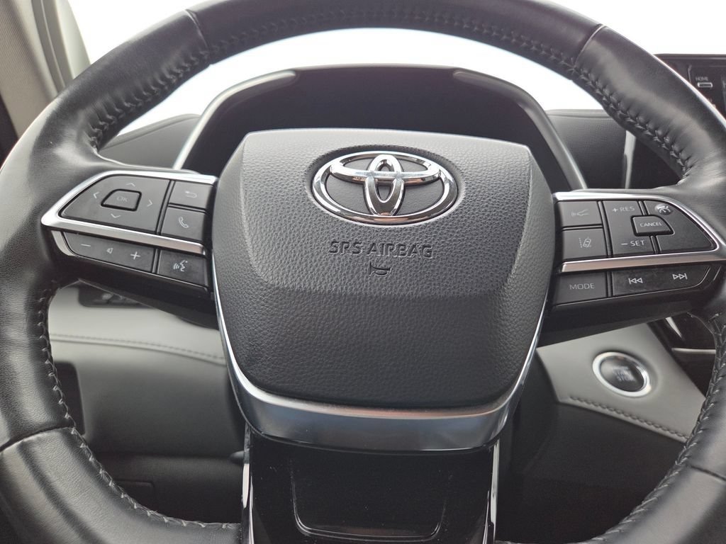 Certified Used 2020 Celestial Silver Metallic Toyota Limited image 39