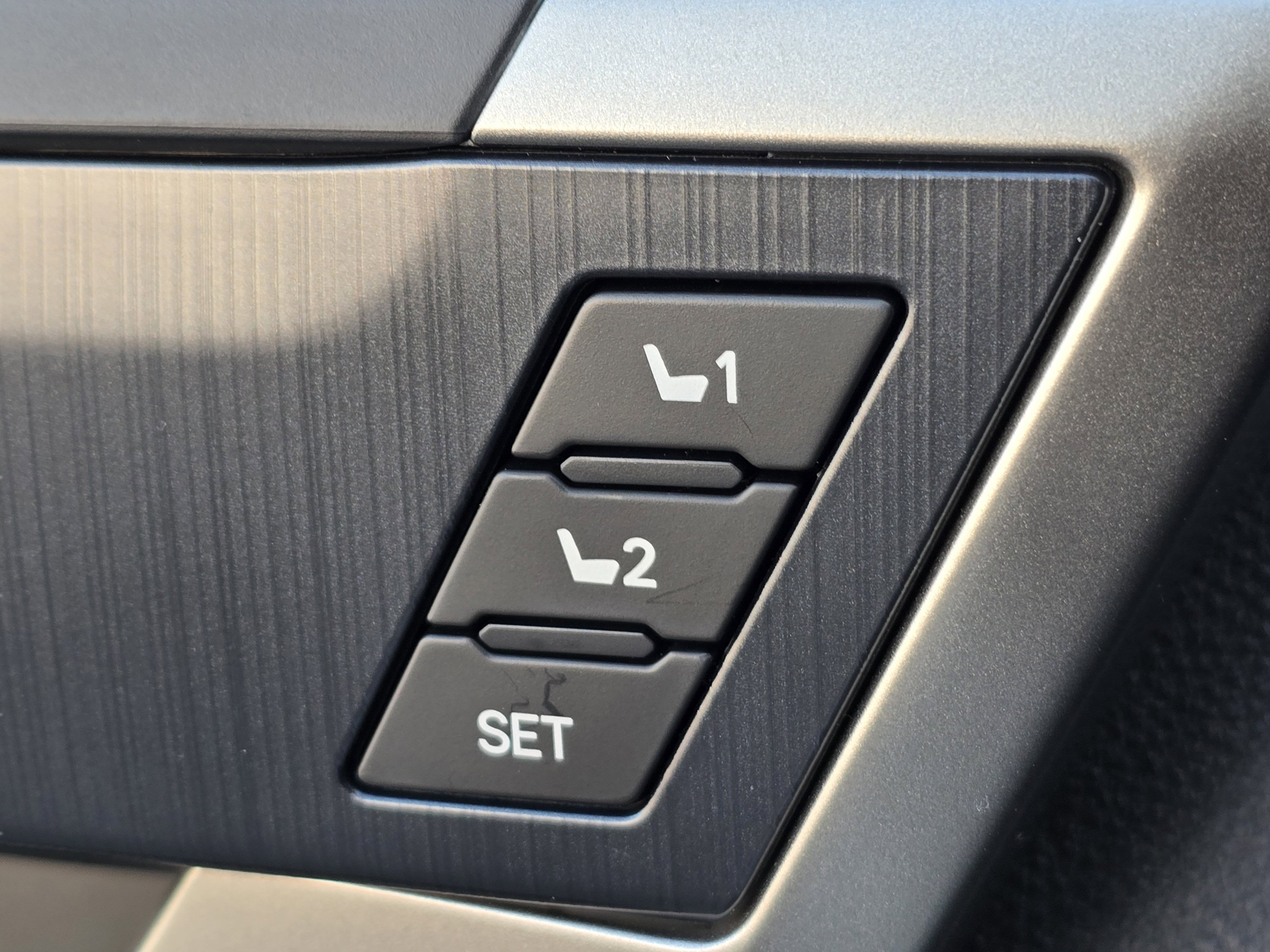 2026 Toyota Tundra Platinum - Photo 18