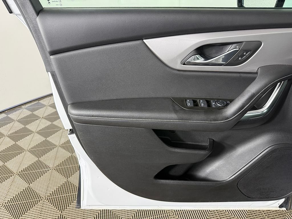 2025 Chevrolet Blazer 2LT - Photo 17