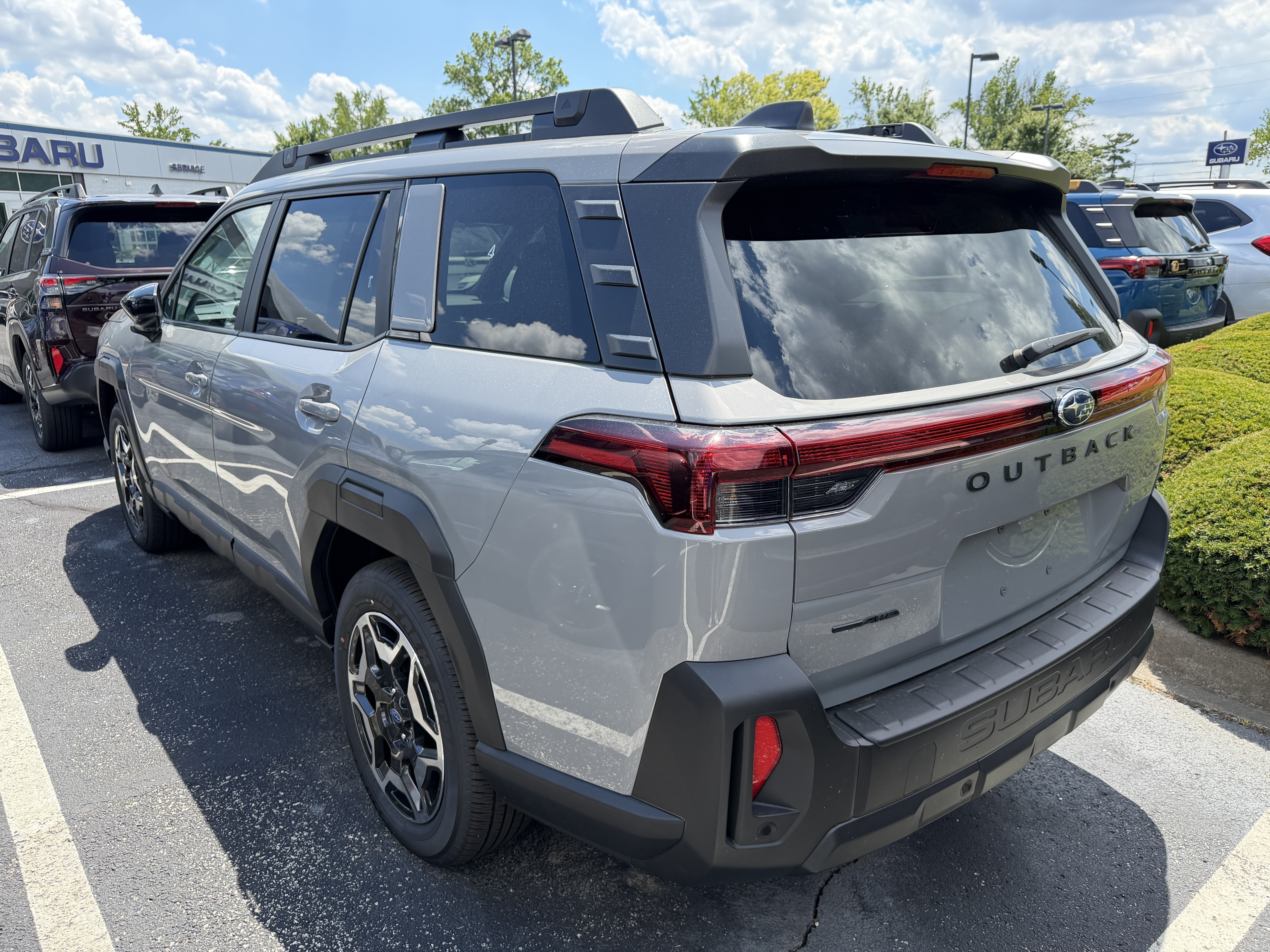 New 2026 RIVER ROCK PEARL Subaru Touring image 5