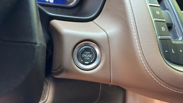 Used 2024 Beige Chevrolet High Country image 29