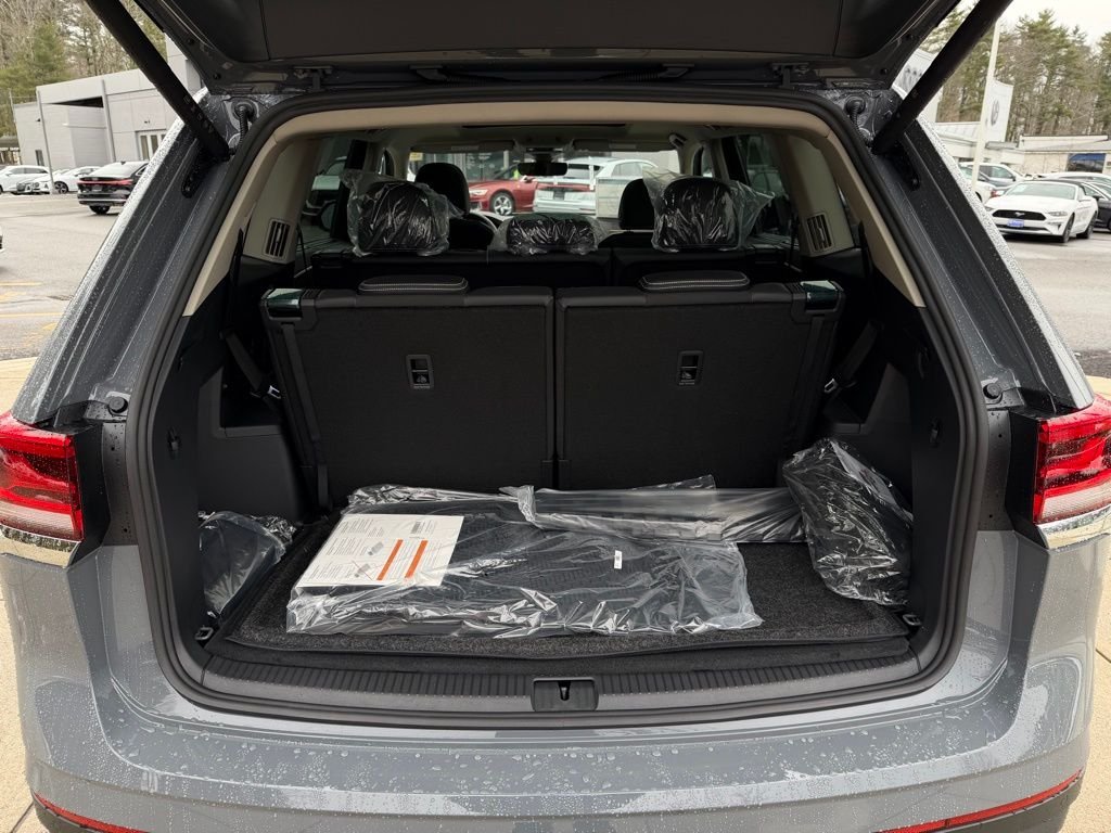New 2026 Gray Volkswagen 2.0T SEL image 13