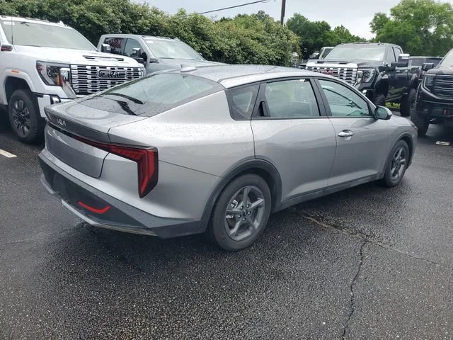 Used 2025 Gray Kia LXS image 4