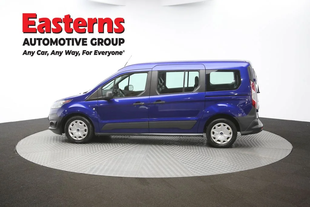 Used 2017 Blue Ford XL image 56