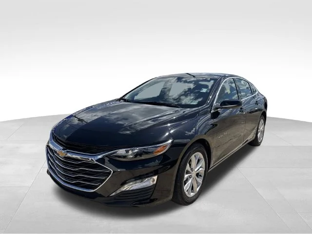Used 2024 Black Chevrolet LT image 5