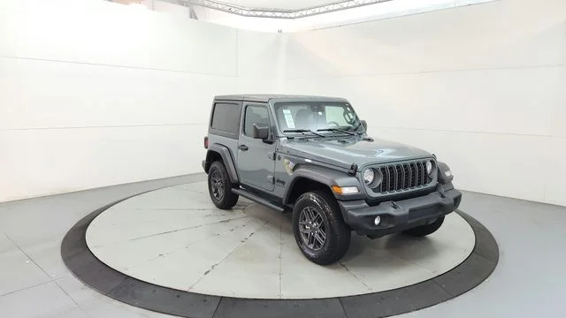 Used 2025 Gray Jeep Sport S image 12