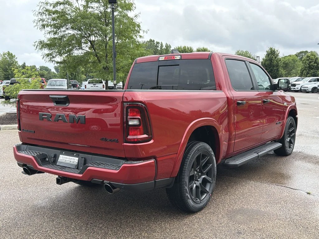 New 2026 Molten Red Pearl-Coat Exterior Paint Ram Laramie image 6