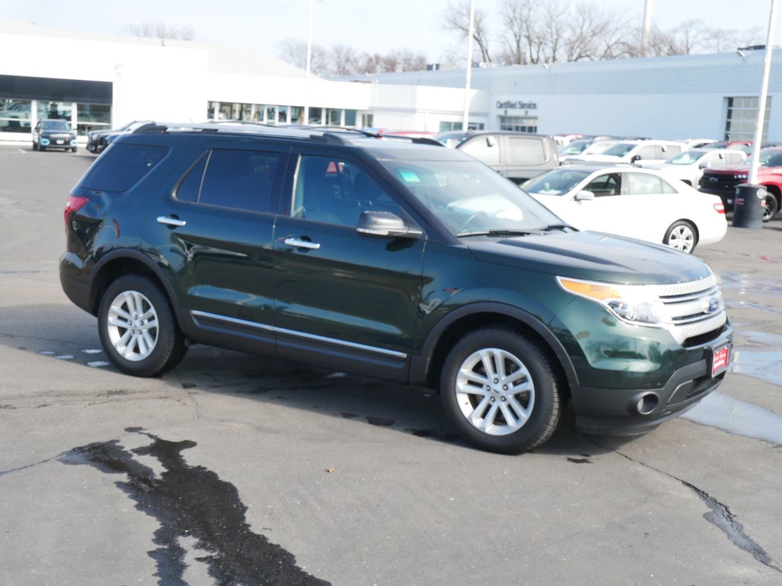 Used 2013 Ford Explorer XLT with VIN 1FM5K8D82DGB70254 for sale in White Bear Lake, Minnesota