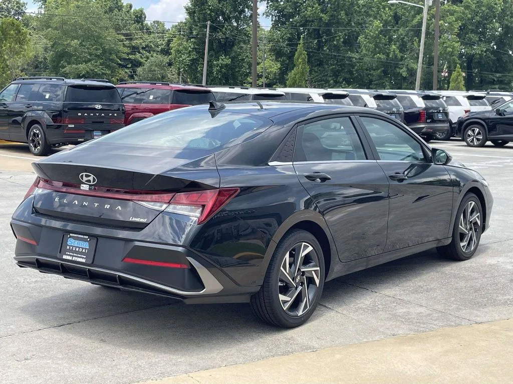 New 2026 Black Hyundai Limited image 3
