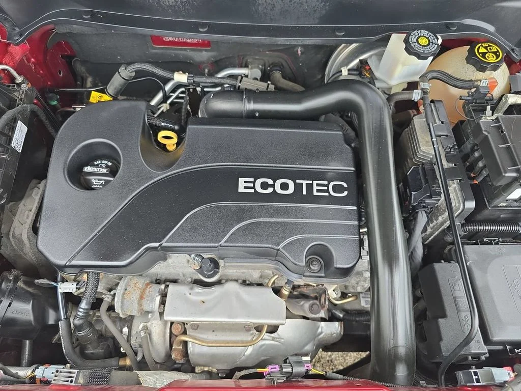 Certified Used 2018 Red Chevrolet LT image 31