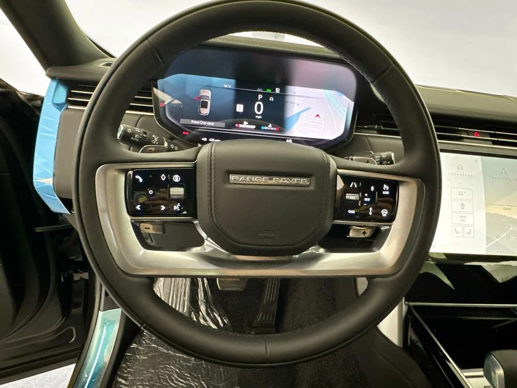New 2026 Santorini Black Land Rover SE image 11