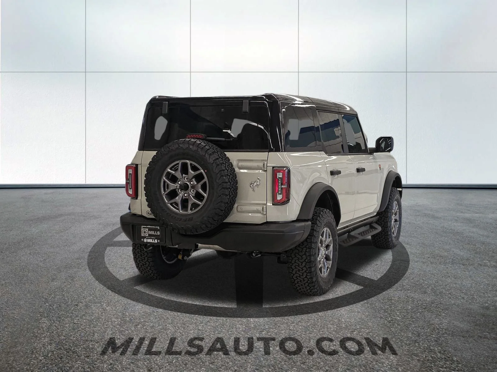 New 2025 Desert Sand Ford Badlands® image 7