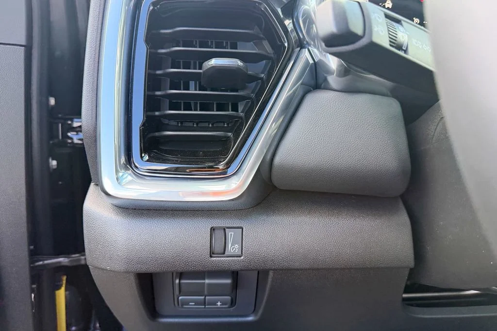 2026 GMC Canyon Elevation - Photo 20