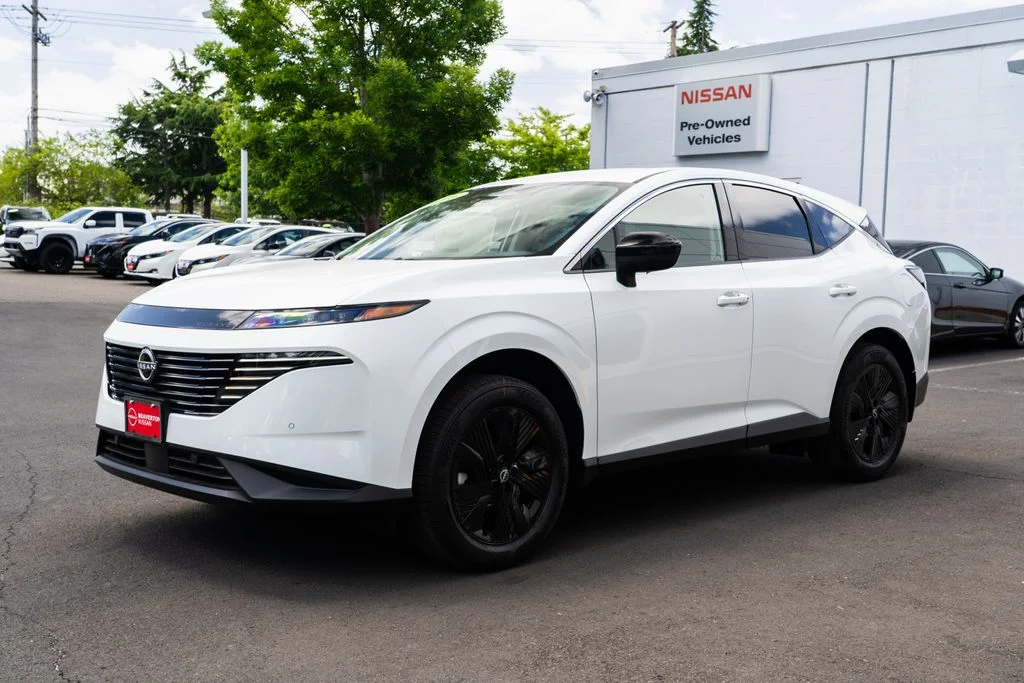 New 2026 Everest White Pearl TriCoat Nissan SV image 3