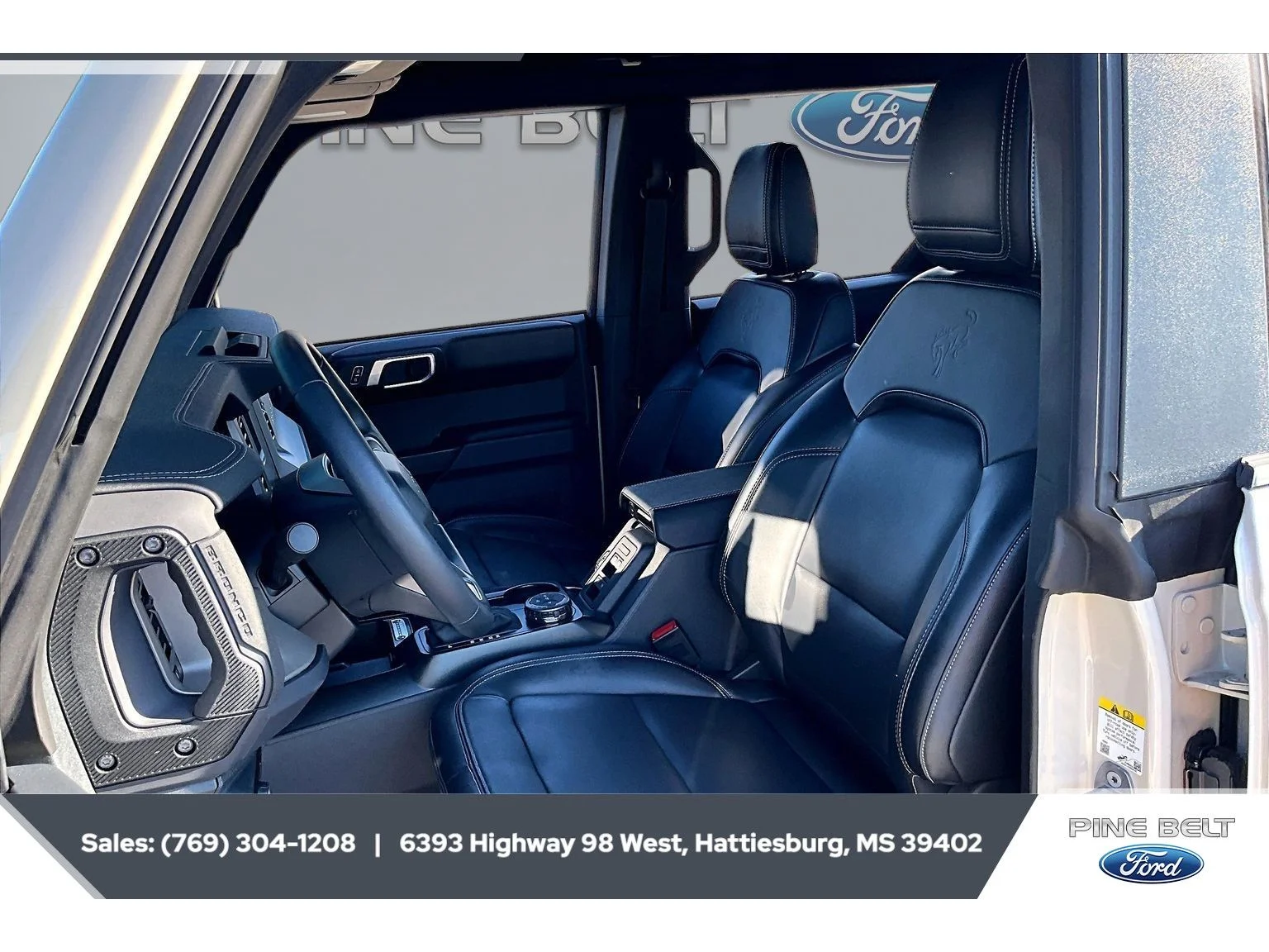 Used 2025 Desert Sand Ford Outer Banks image 18