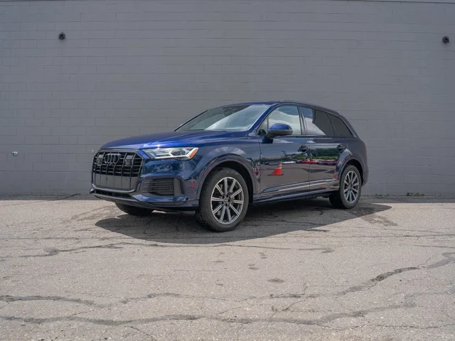 2023 Audi Q7 45 Premium Plus