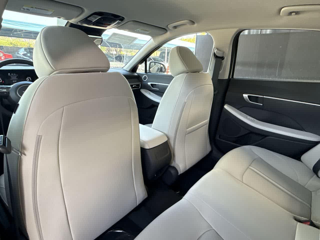 New 2026 Aero Silver Hyundai SE image 52