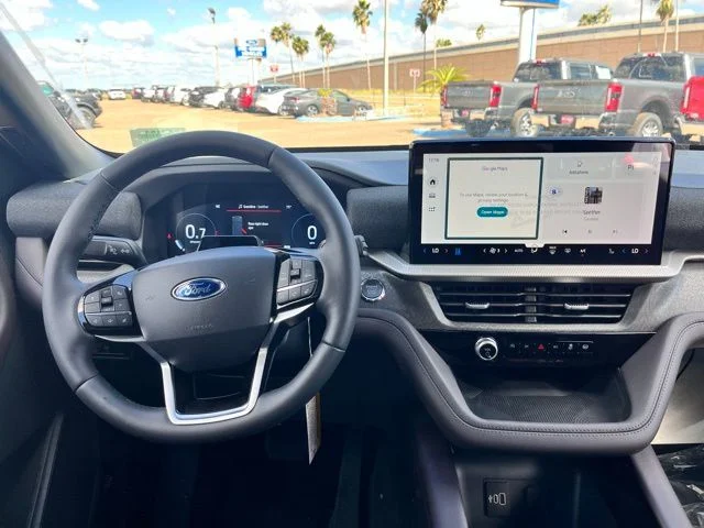 New 2026 Carbonized Gray Metallic Ford Platinum™ image 10
