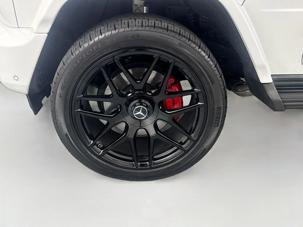 Used 2025 White Mercedes-Benz G 550 image 30