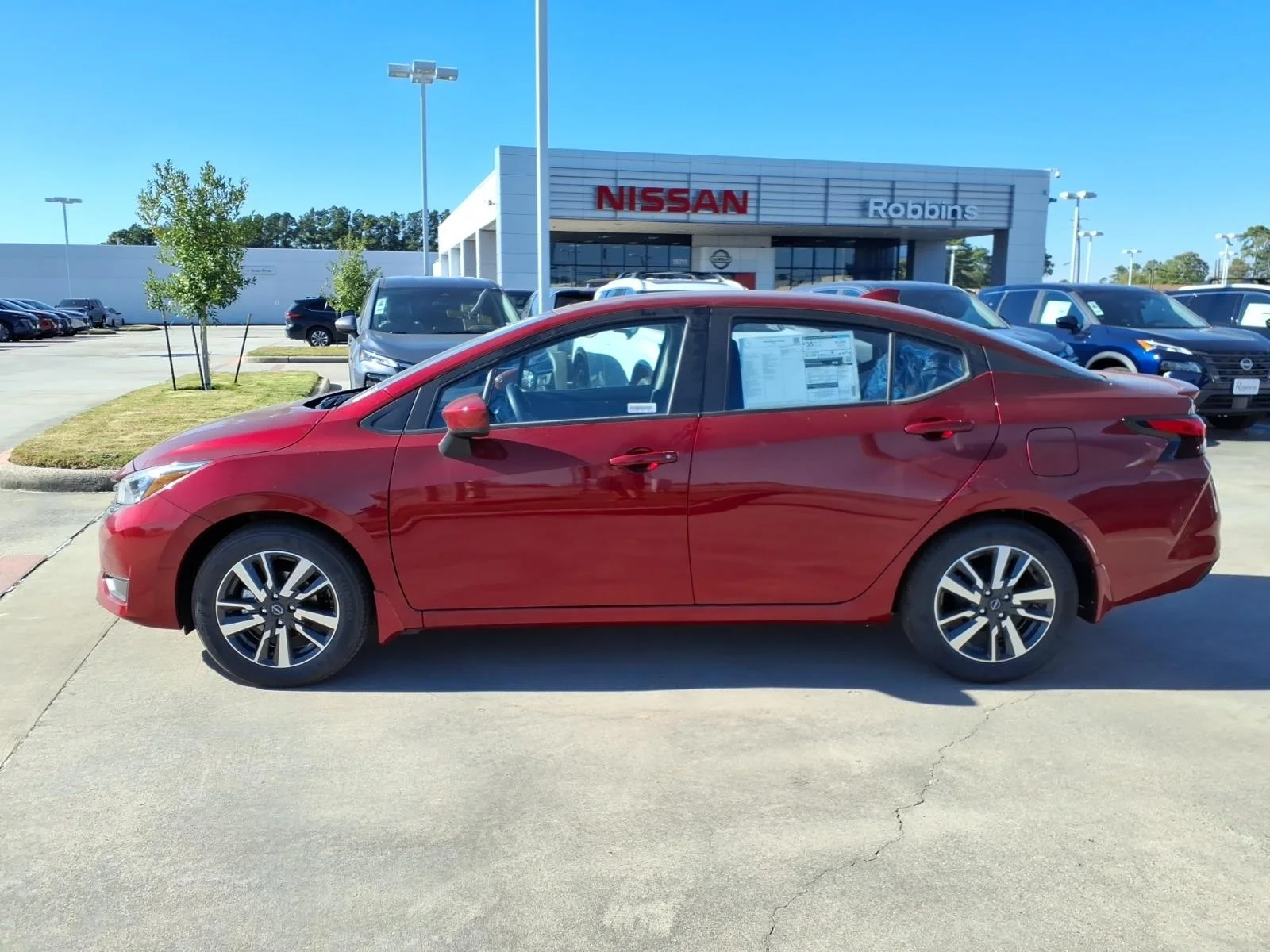2025 Nissan Versa SV - 7