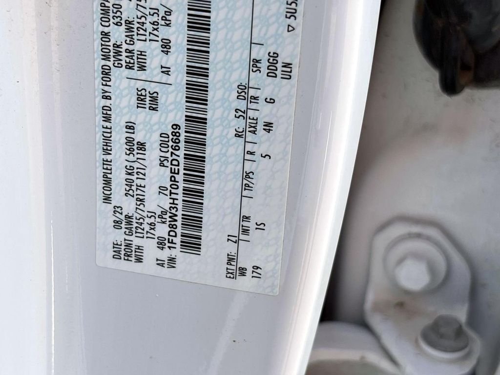 Used 2023 White Ford XL image 28