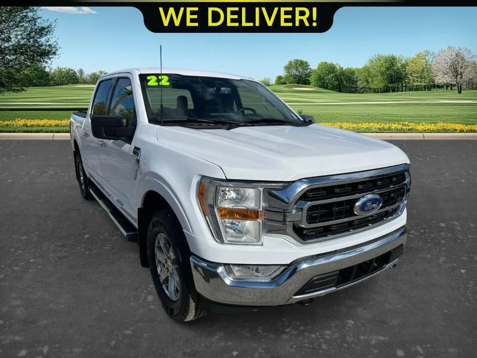 Used 2022 White Ford XLT image 3