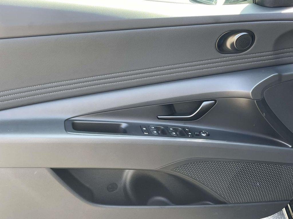 New 2026 Black Hyundai SEL Sport Plus image 13