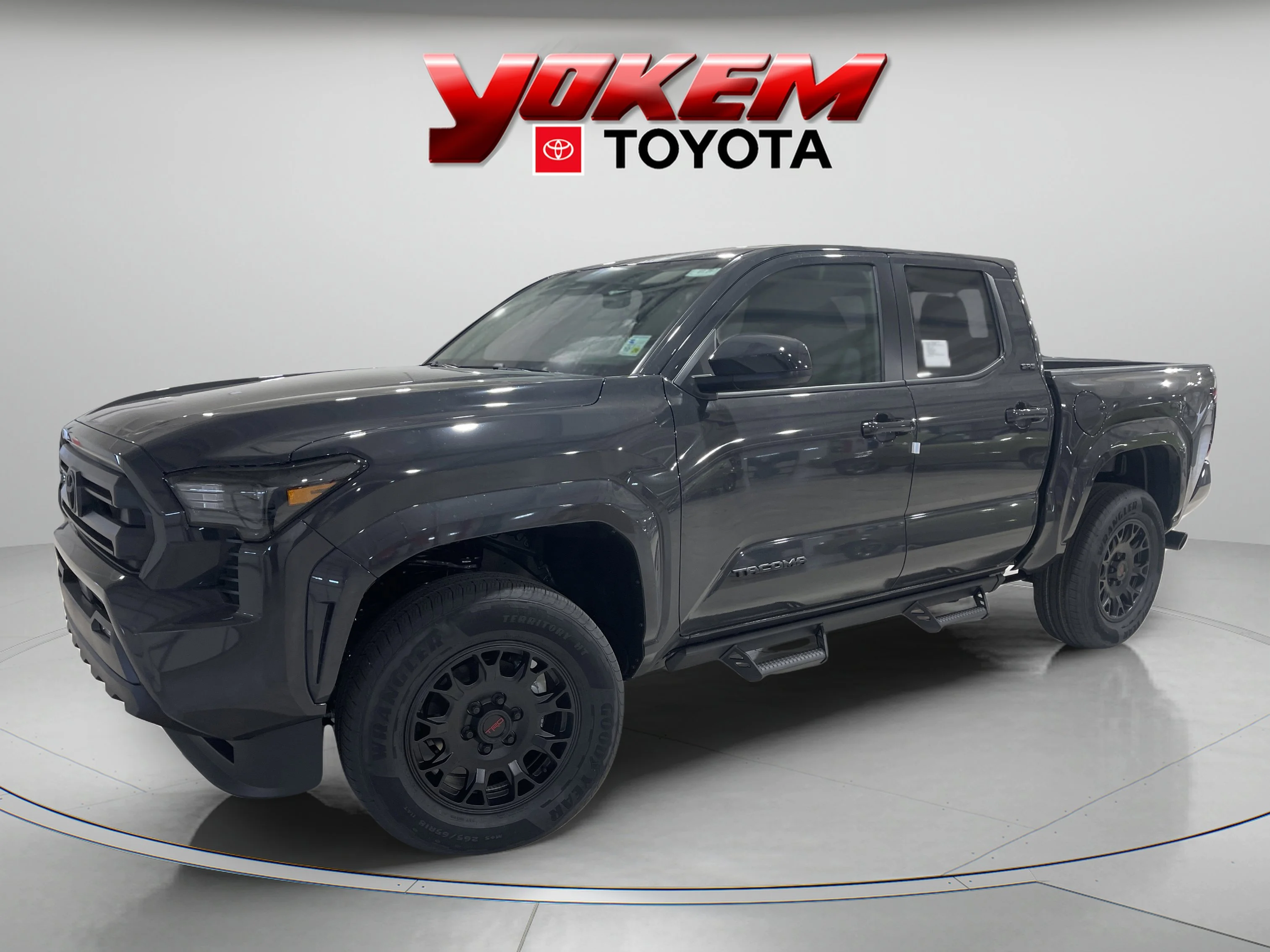 2025 Toyota Tacoma SR5 4x4 Double Cab Long Bed's photo