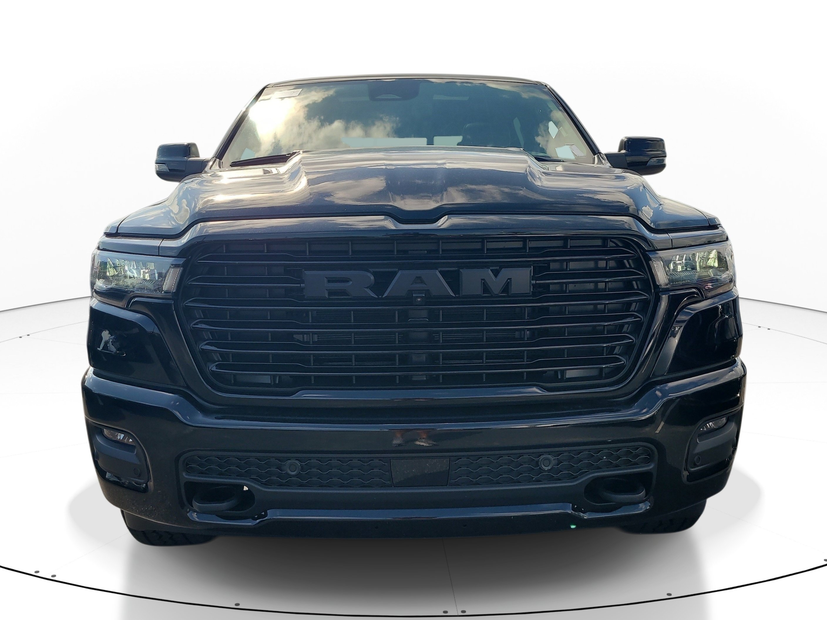 New 2027 Diamond Black Crystal Pearl-Coat Exterior Paint RAM Laramie image 3