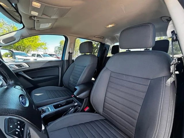 Used 2023 Blue Ford XLT image 9