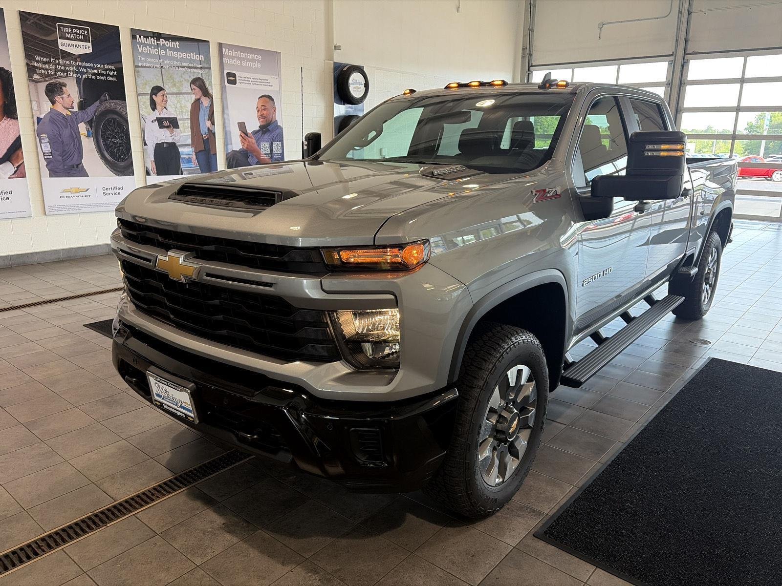 2026 Chevrolet Silverado 2500 HD Custom - Photo 9