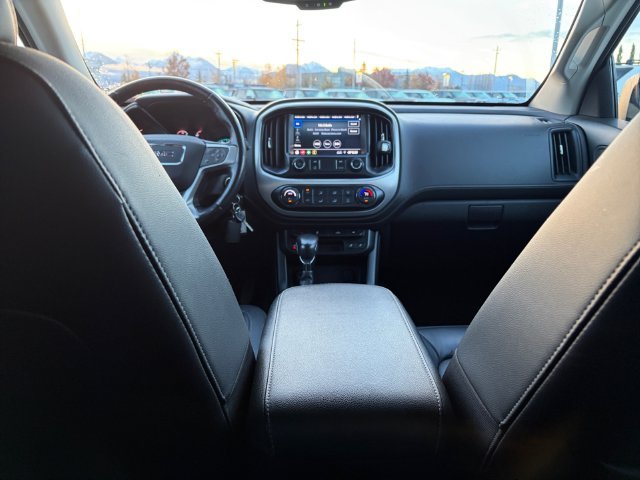 Used 2022 Black GMC Elevation image 16