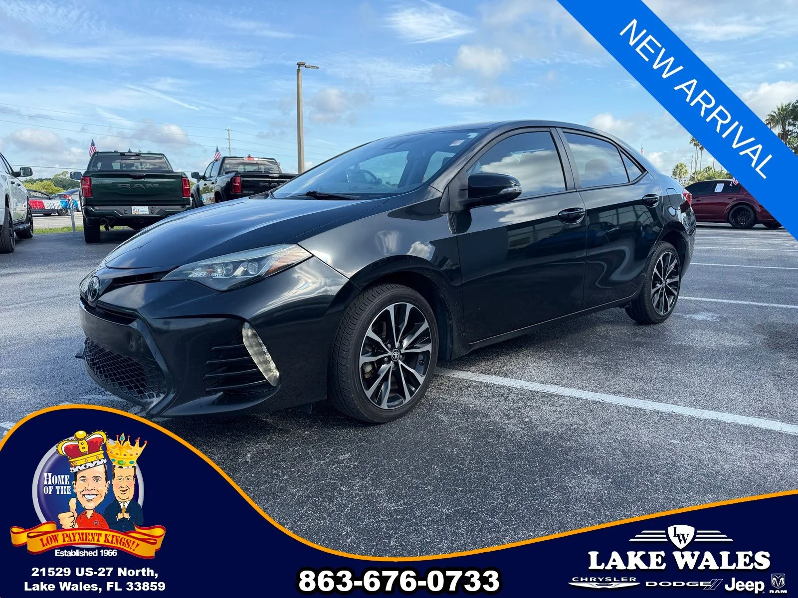 Used 2018 Black Toyota SE image 3
