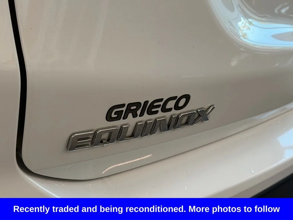 Used 2022 White Chevrolet LS image 13