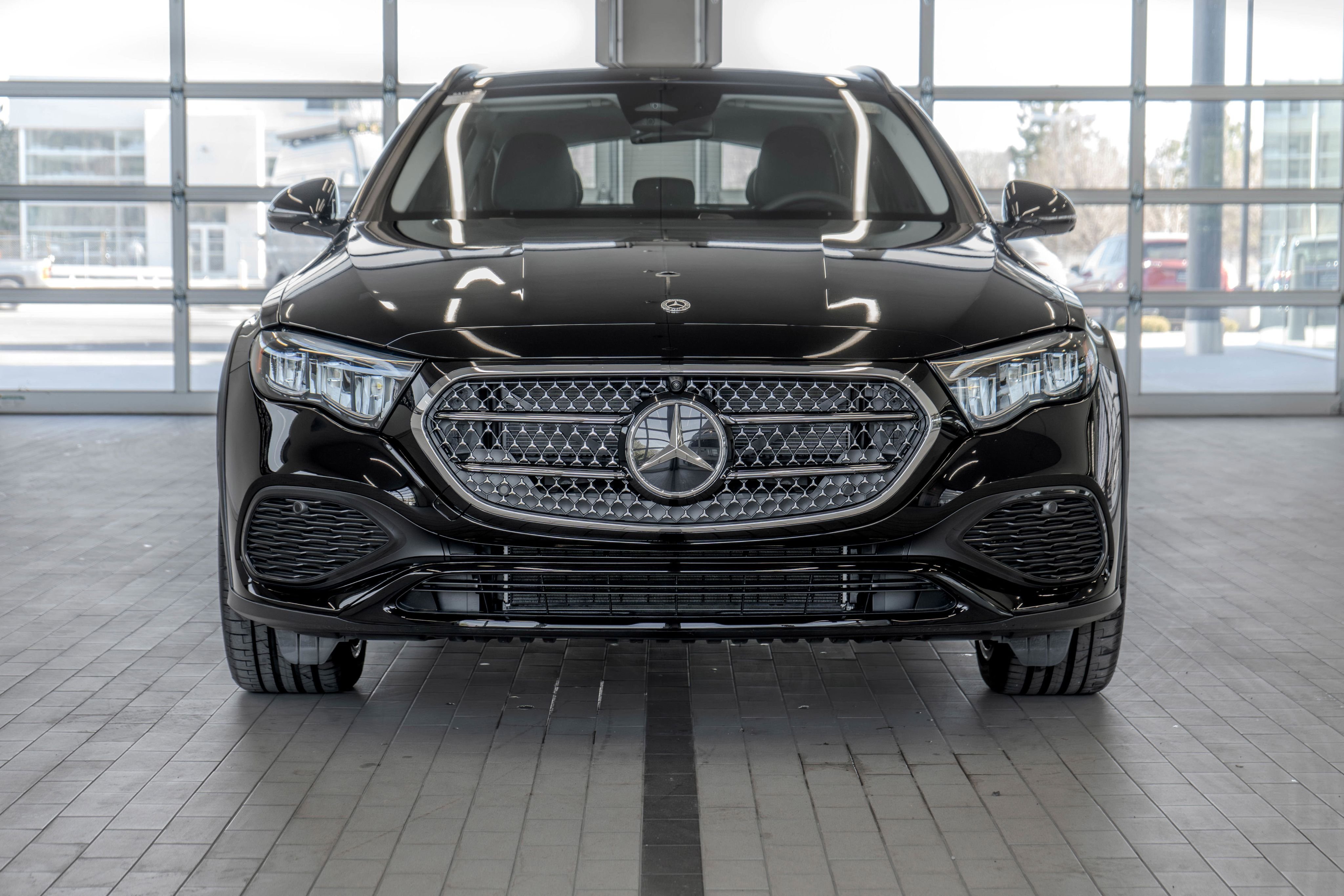 Used 2025 Black Mercedes-Benz E 450 image 10