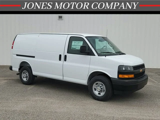 New 2026 Chevrolet Express Cargo WT