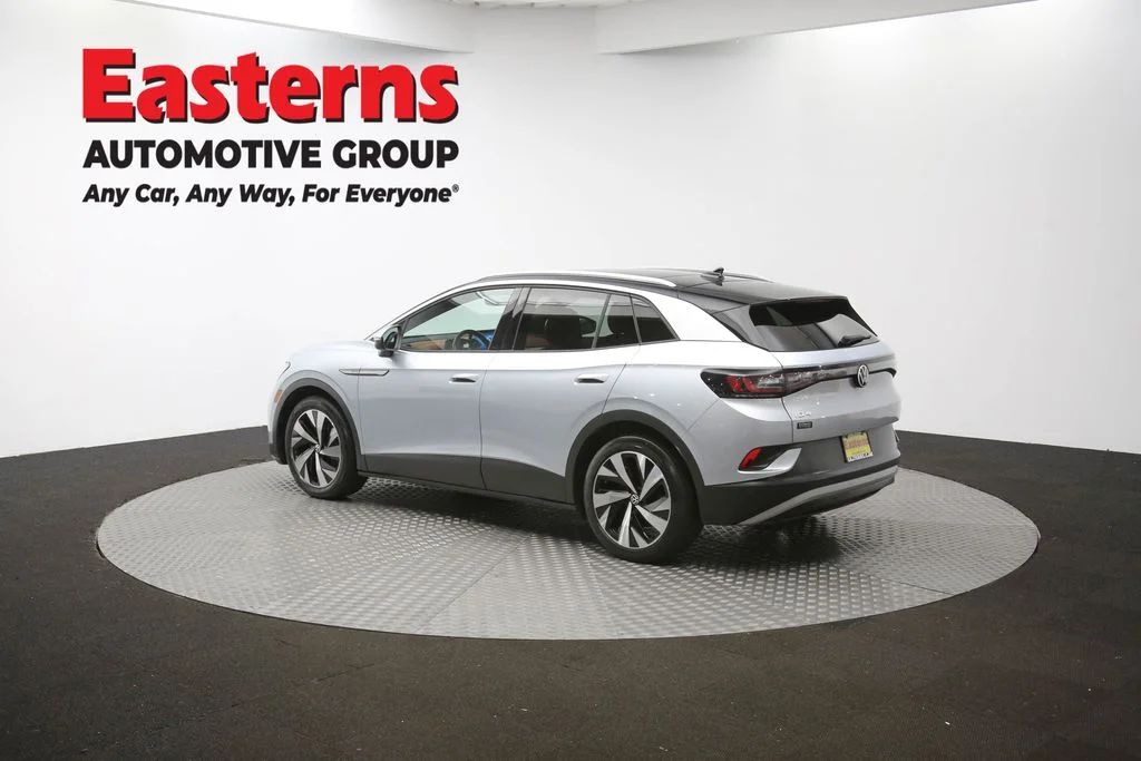 Used 2021 Silver Volkswagen Pro S image 61