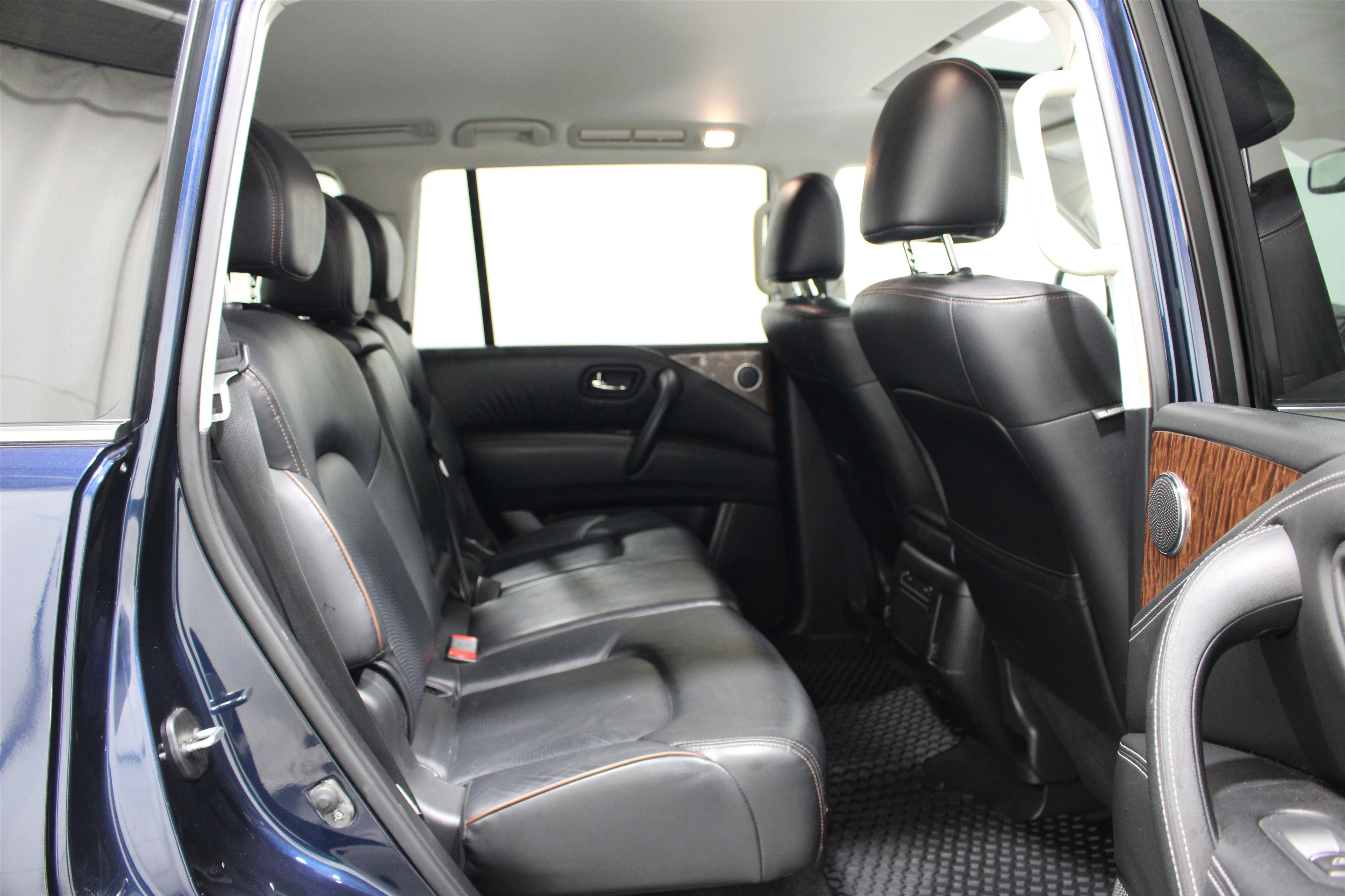 2020 Nissan Armada SL - Photo 25
