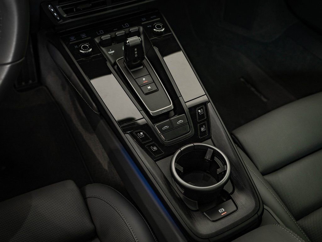 Used 2022 Chalk Porsche Targa 4 GTS image 53