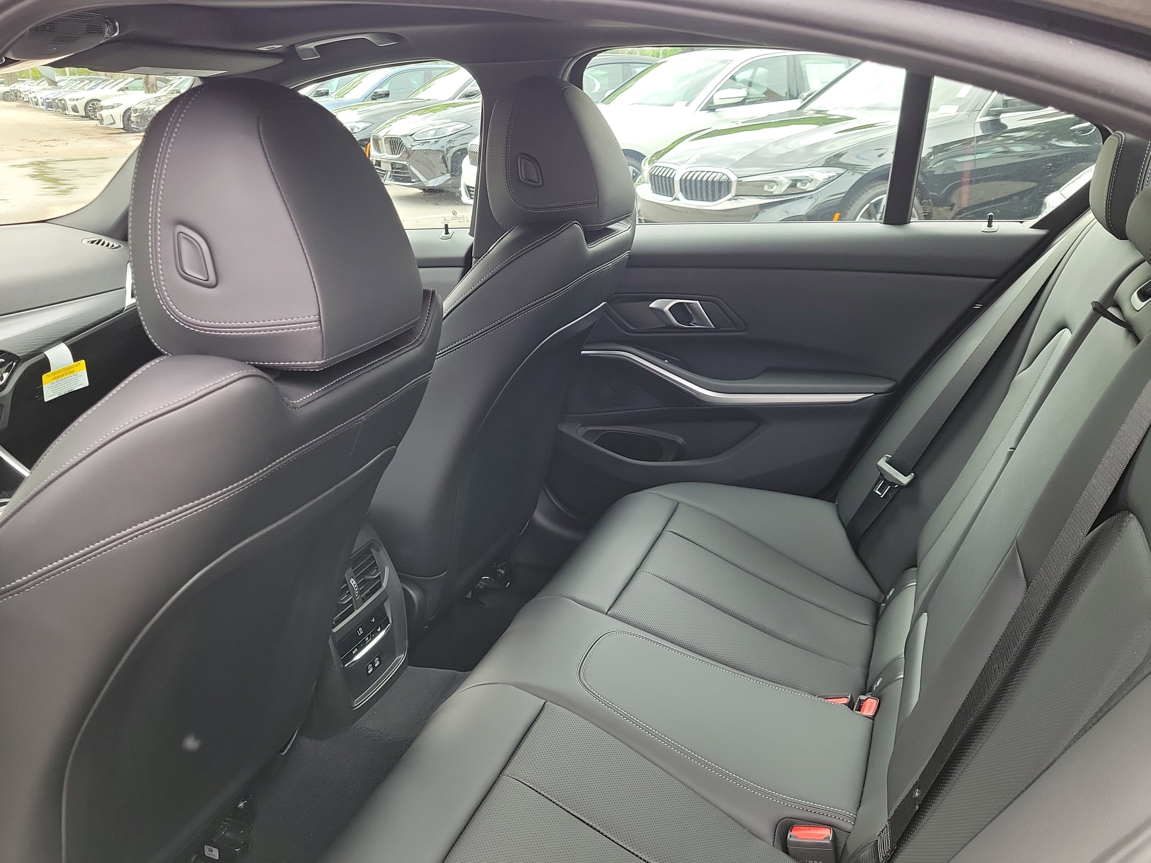 New 2026 Black Sapphire Metallic BMW 330i NA image 11