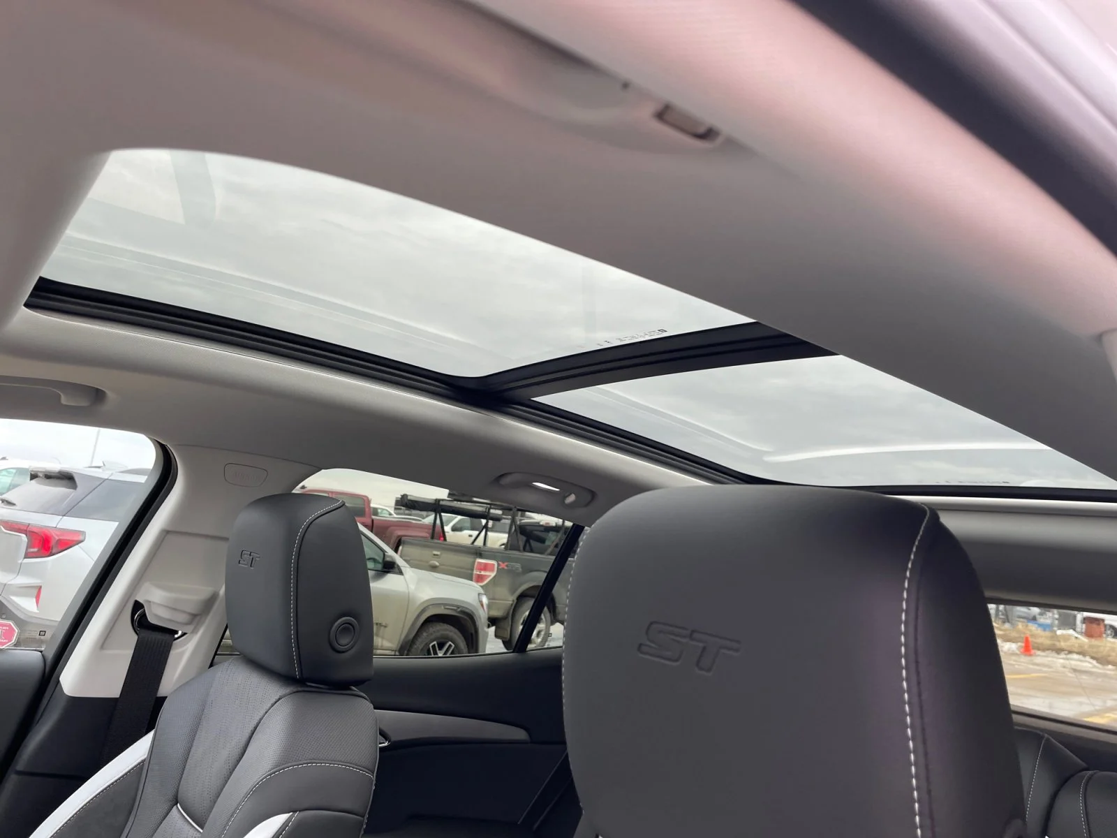 New 2026 Summit White Buick Sport Touring AWD image 18