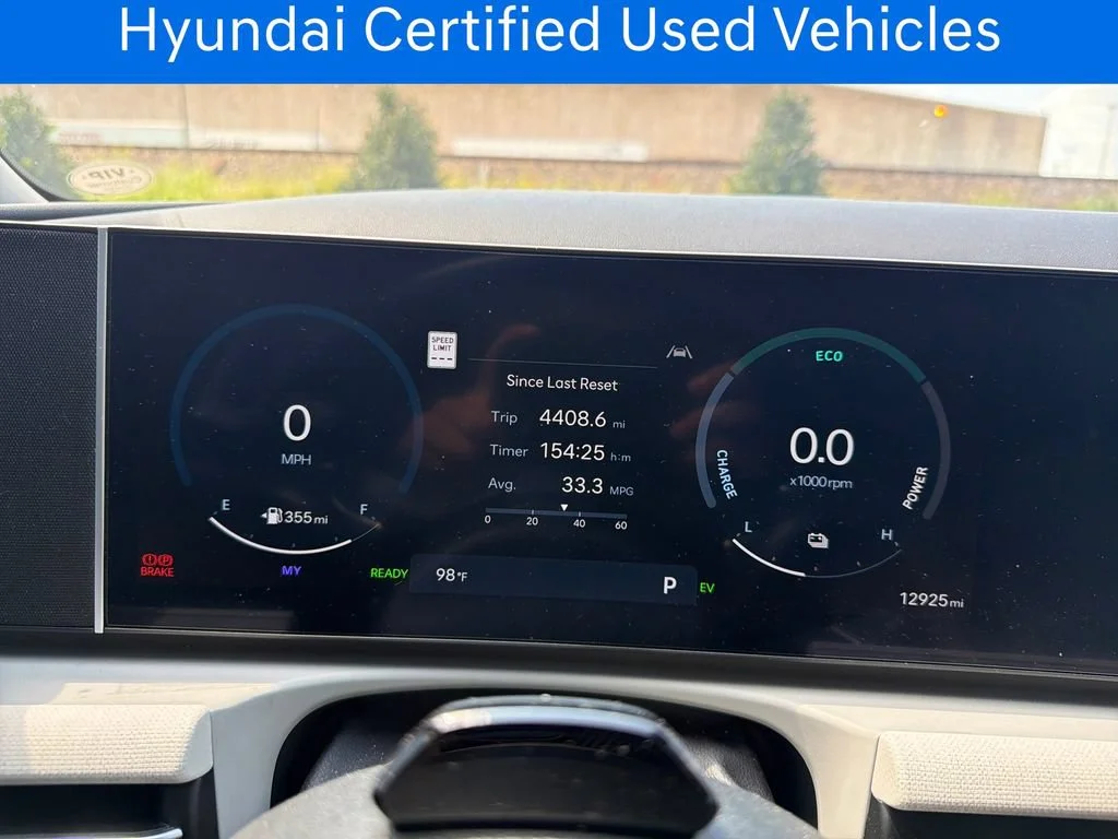 Certified Pre-Owned 2025 Hyundai Tucson Hybrid SEL Convenience
