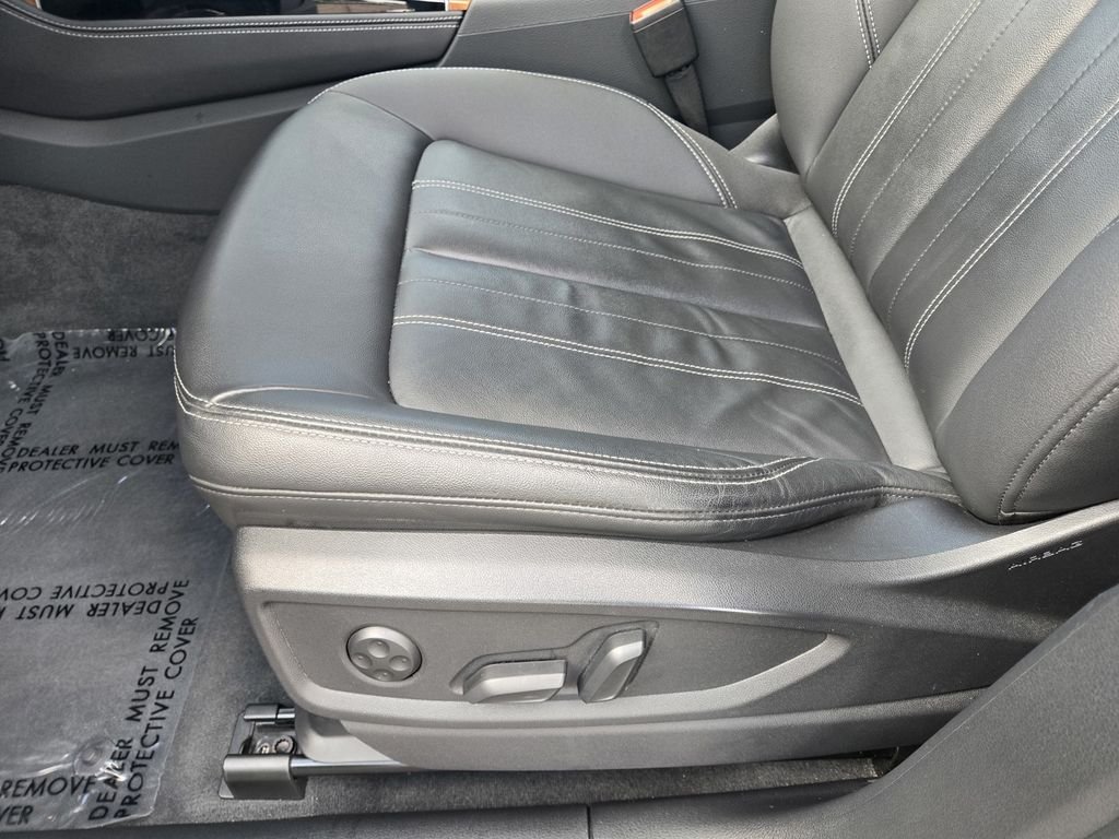 2022 Audi Q5 Premium Plus - Photo 13