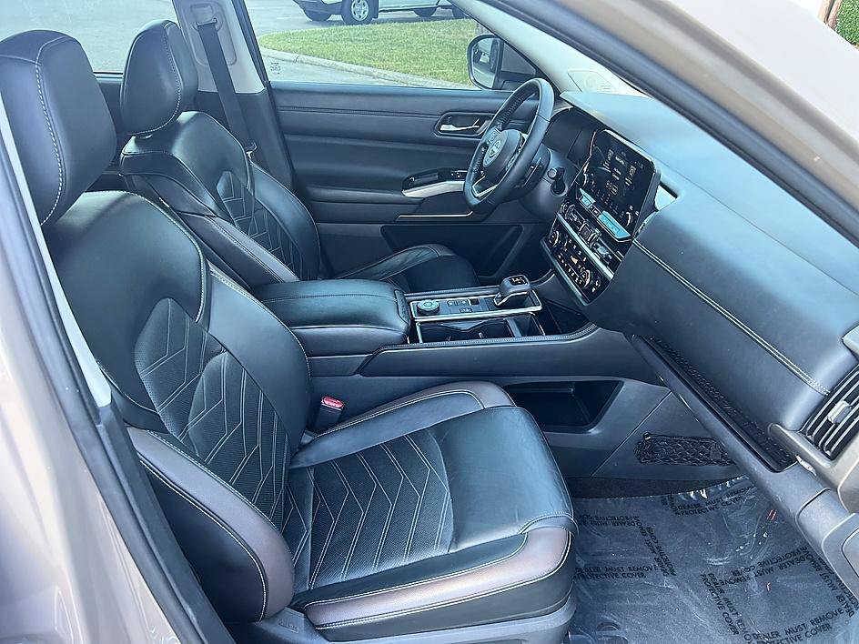 Used 2023 Baja Storm Nissan Platinum image 17