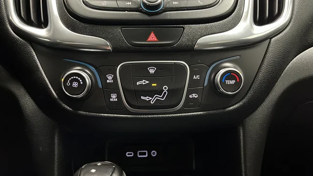 Used 2020 Silver Ice Metallic Chevrolet LT image 17